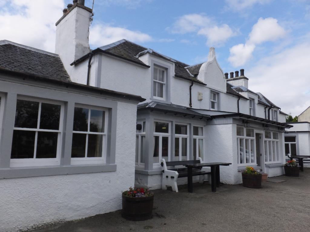 Novar Arms Hotel Evanton Buitenkant foto